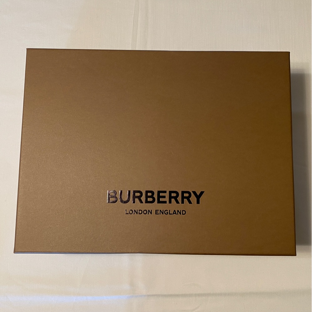 Empty Burberry Box with tissue (great for resellers!) 16”L 12”w 5” tall